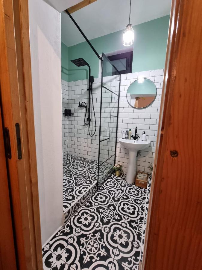 Home Central Apartment Brasov Luaran gambar
